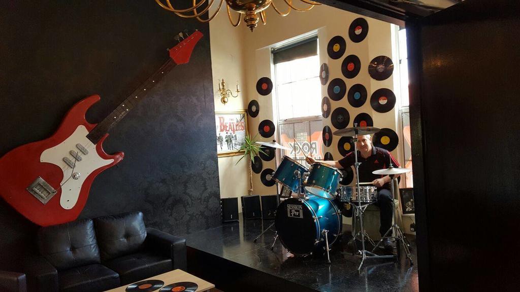 Rock Hotel Dublin ดับลิน ภายนอก รูปภาพ